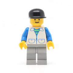 LEGO trn104 - (Suit with 2 Pockets White, Light Gray Legs, Black Cap)