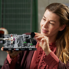 NEU - LEGO STAR WARS (75329) Death Star Trench Run Diorama