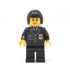 LEGO cty0211 - Police (City Suit with Blue Tie and Badge, Black Legs, Black Bob Cut Hair)