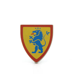 Farbenfrohe LEGO Schilder mit verschiedenen Symbolen und Designs, die kreativ und spielerisch gestaltet sind. Kaufe jetztLEGO 3846p4g - Shield Triangular (Lion Standing Blue, Yellow Background Pattern, Light Gray)