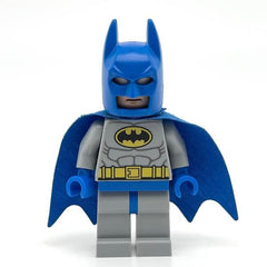 LEGO sh0111 - Batman (Light Bluish Gray Suit with Yellow Belt and Crest, Blue Mask and Cape)