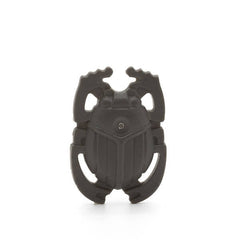 Farbenfrohe LEGO Schilder mit verschiedenen Symbolen und Designs, die kreativ und spielerisch gestaltet sind. Kaufe jetztLEGO 93251 - Shield Scarab (Pearl Dark Gray)