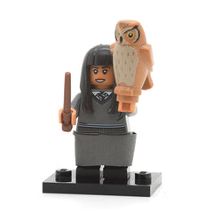 LEGO colhp-07 - Cho Chang, Harry Potter, Series 1 (Set mit Stand und Zubehör)