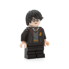 LEGO hp333 - Harry Potter (Gryffindor Robe Open, Black Medium Legs)