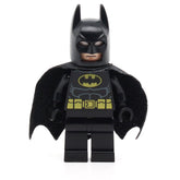 LEGO sh0016a - Batman (Black Suit with Yellow Belt and Crest, Type 2 Cowl)