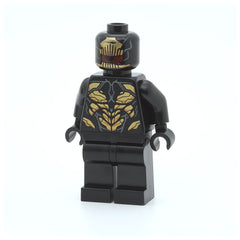 LEGO sh0872 - Outrider (Torso with Short Dark Bluish Gray Tips at Neck)