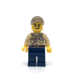 LEGO cty0523 -Swamp Police (Officer, Shirt, Dark Tan Cap)