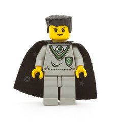 LEGO hp027 - Ron/Crabbe (Slytherin Torso, Light Gray Legs, Black Cape with Stars)