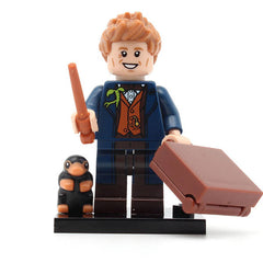 LEGO colhp-17 - Newt Scamander, Harry Potter, Series 1 (Set mit Stand und Zubehör)