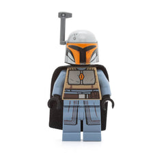 LEGO sw1077 - Mandalorian Tribe Warrior (Female, Black Cape, Light Bluish Gray Helmet with Antenna / Rangefinder)