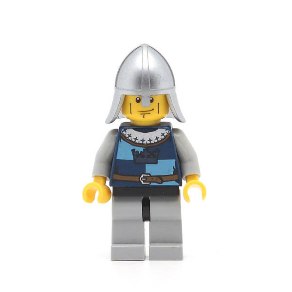 LEGO cas408 - Crown Knight Quarters (Fantasy Era, Helmet with Neck Protector, Vertical Cheek Lines)