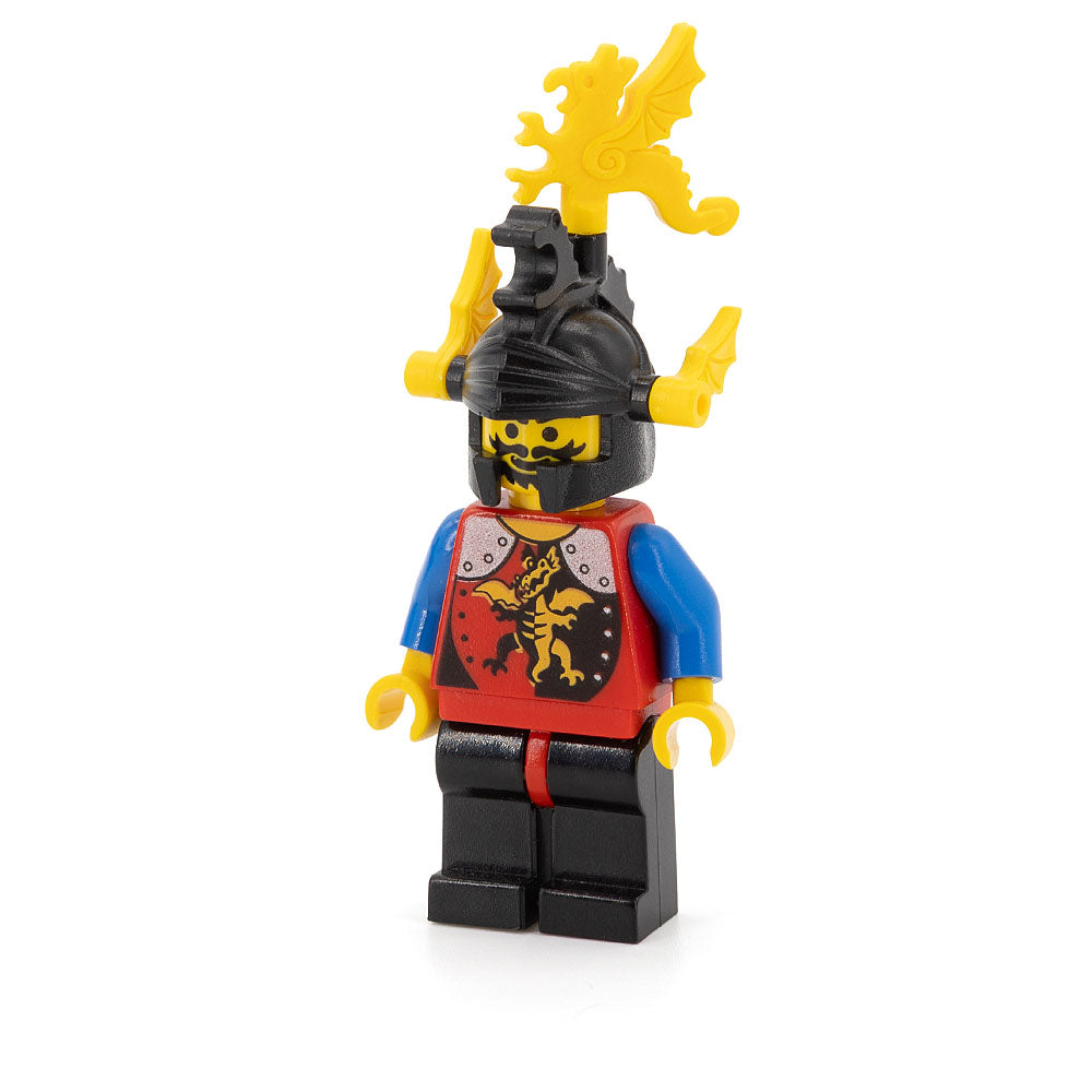 LEGO cas018 - Dragon Knights (Knight 2, Black Legs with Red Hips, Black Dragon Helmet, Yellow Plumes)