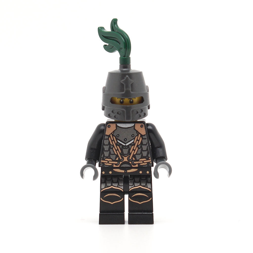 LEGO cas493 - Dragon Knight Scale Mail (Kingdoms with Chains, Helmet Closed, Scowl)