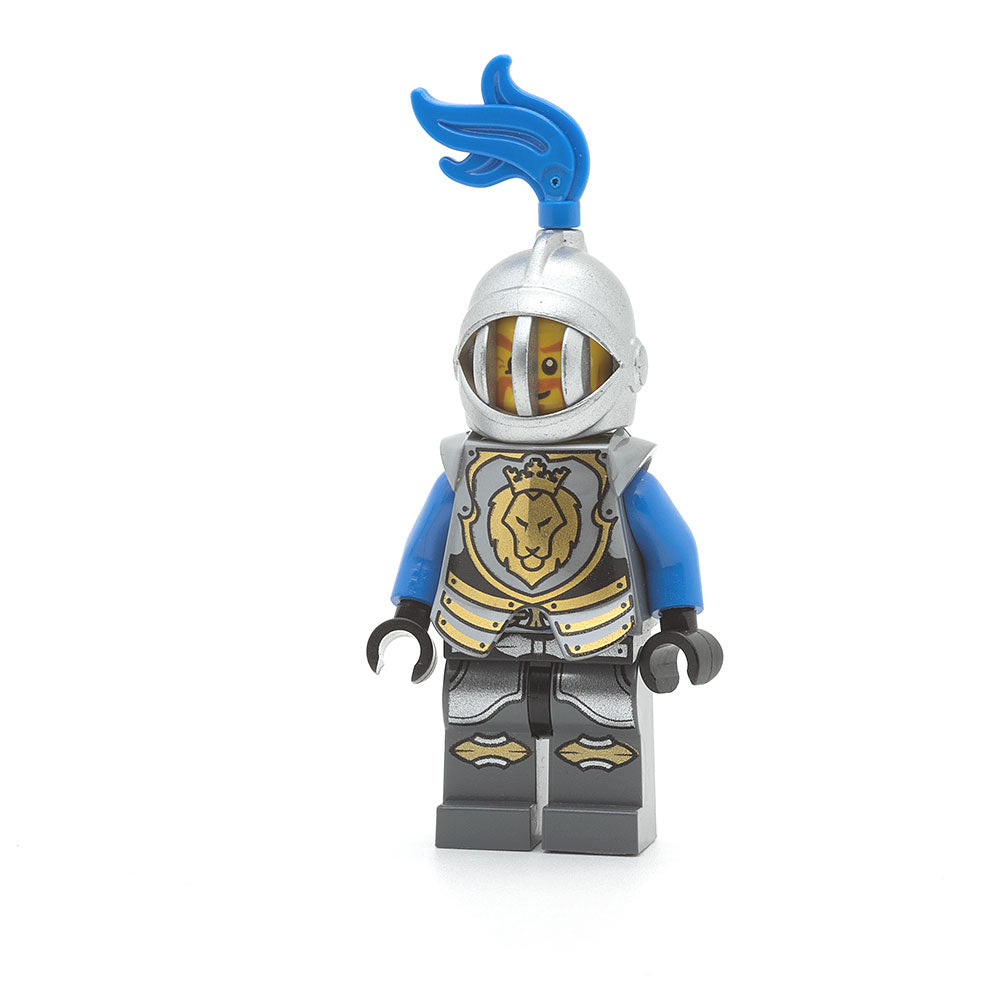 LEGO cas523 - Castle (King's Knight Armor, Lion Head with Crown, Blue Plume)