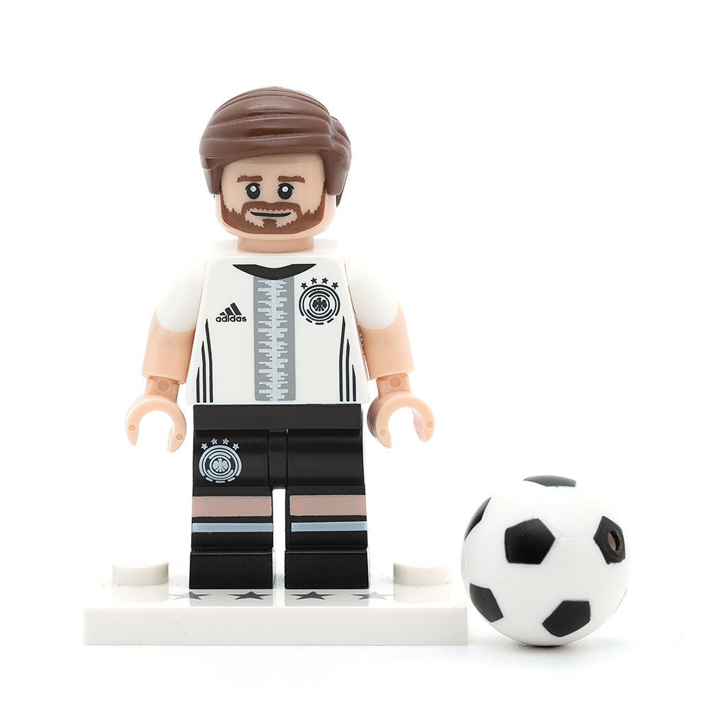 LEGO coldfb-6 - Shkodran Mustafi #2, Deutscher Fussball-Bund / DFB (Set mit Stand und Zubehör)