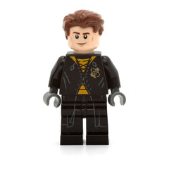 LEGO hp179a - Cedric Diggory (Black and Yellow Uniform, Shirt Tail)