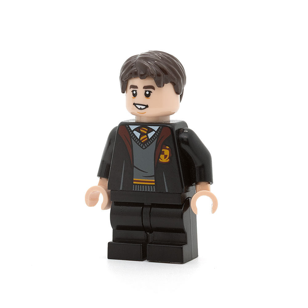 LEGO hp330 - Neville Longbottom (Gryffindor Robe Open, Black Medium Legs)