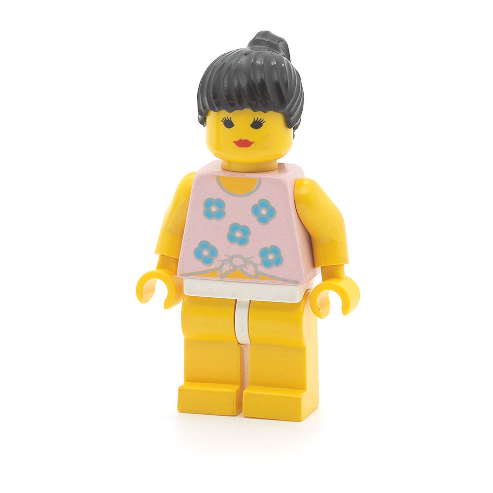 LEGO par004 - Blue Flowers (Yellow Legs, Black Ponytail Hair)