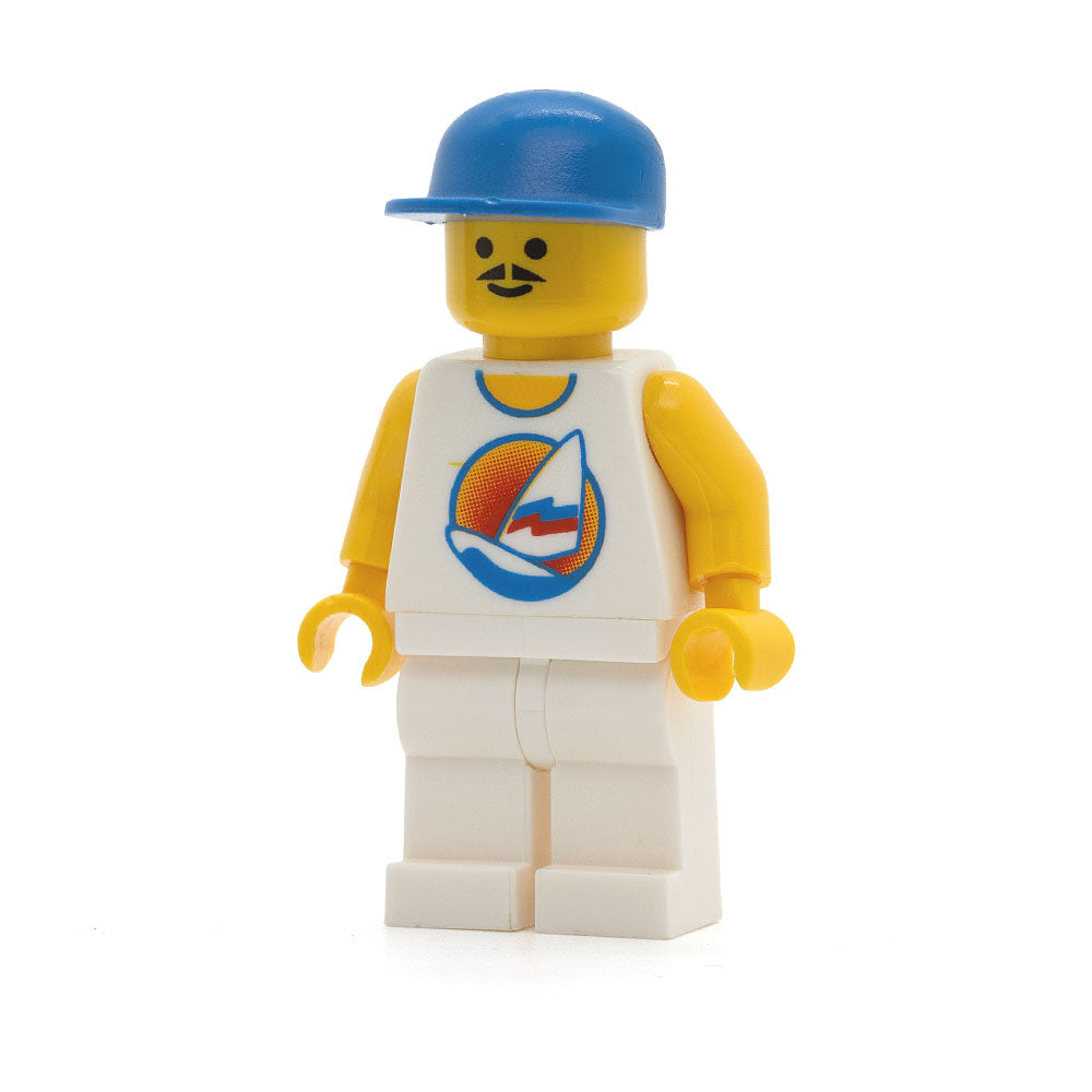 LEGO par031b - Surfboard on Ocean (White Legs, Blue Cap, Reissue Torso)