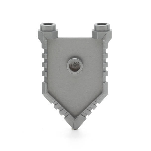 Farbenfrohe LEGO Schilder mit verschiedenen Symbolen und Designs, die kreativ und spielerisch gestaltet sind. Kaufe jetztLEGO 22408 - Shield Pentagonal (Grooved Edges, Flat Silver)